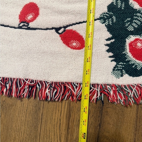 Woven Disney 45”x 65" (inches) Mickey Mouse Christmas Throw Blanket - Picture 4 of 4